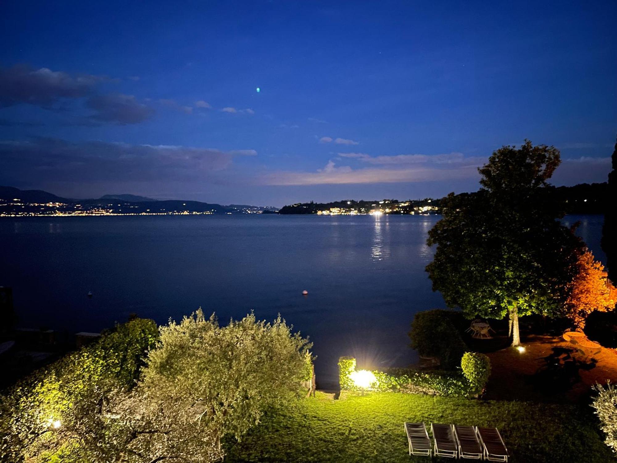 Luxury Lakeside Apartment Right On The Water سالو المظهر الخارجي الصورة